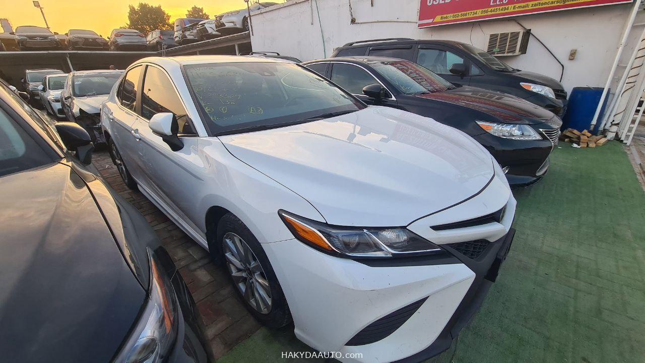 2020 TOYOTA CAMRY SE