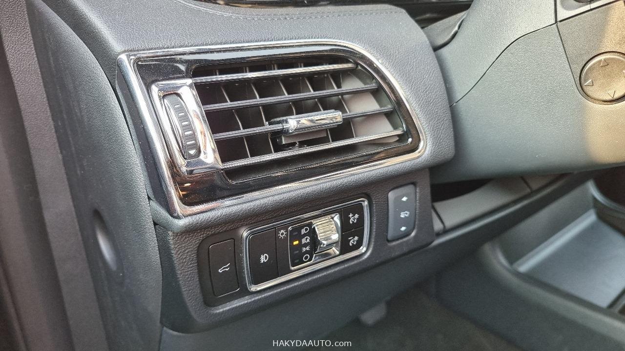 2023 LINCOLN NAVIGATOR L — 11