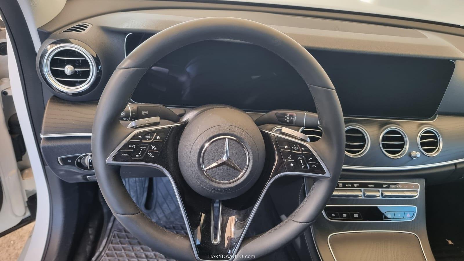 2023 MERCEDES-BENZ E450 4MATIC — 10