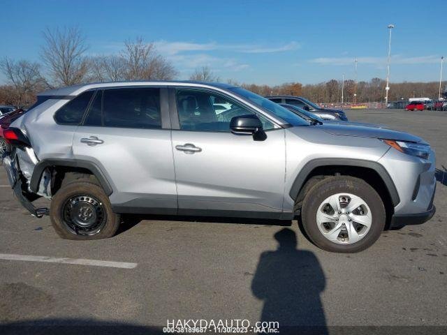 2023 TOYOTA RAV4 LE — 4