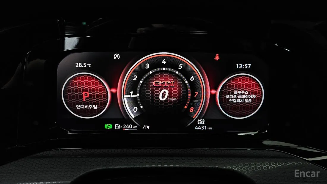 2024 Volkswagen GOLF GTI 2.0 Turbo — 5