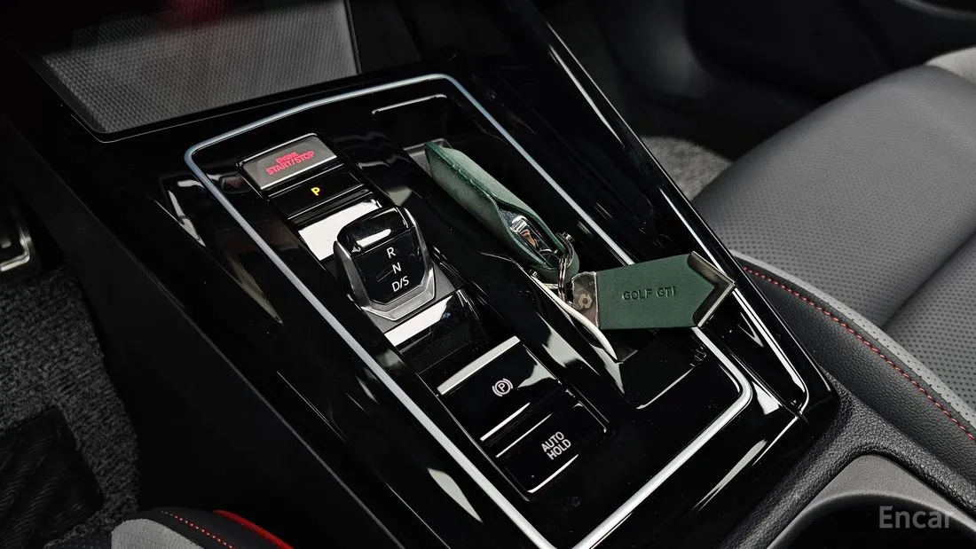 2024 Volkswagen GOLF GTI 2.0 Turbo — 6