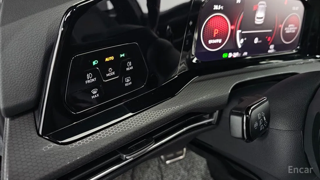 2024 Volkswagen GOLF GTI 2.0 Turbo — 11