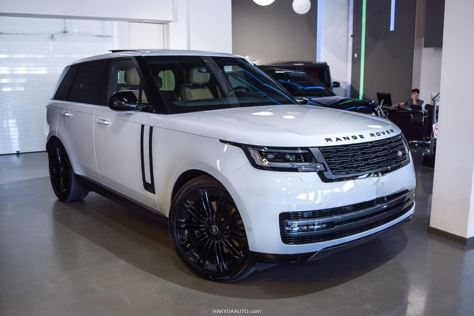 2024 Land Rover Range Rover Vouge Autobiography  4.4L V8 P530 (GERMAN SPEC)