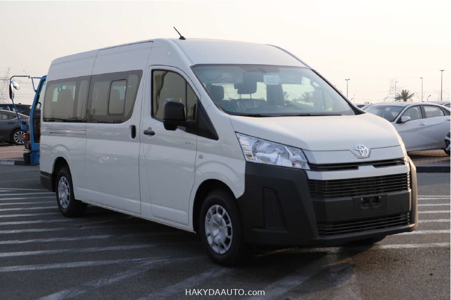 2024 Toyota Hiace 3.5L petrol  MT 13 seater