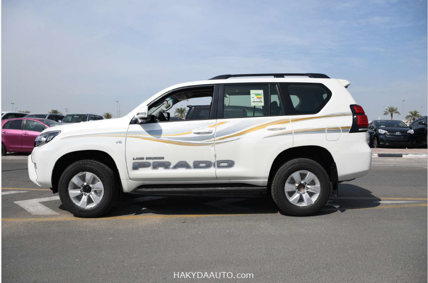 2023 Toyota Land Cruiser Prado 4.0 AT TXL white (запаска снизу)