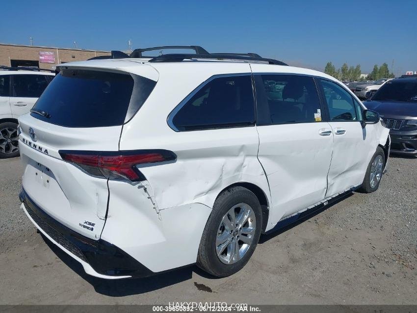 2023 TOYOTA SIENNA XSE HYBRID — 7