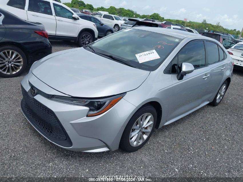 2021 TOYOTA COROLLA LE