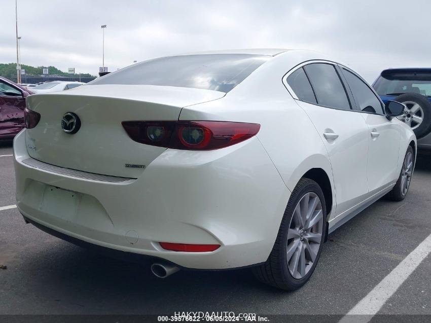 2023 MAZDA 3 — 8