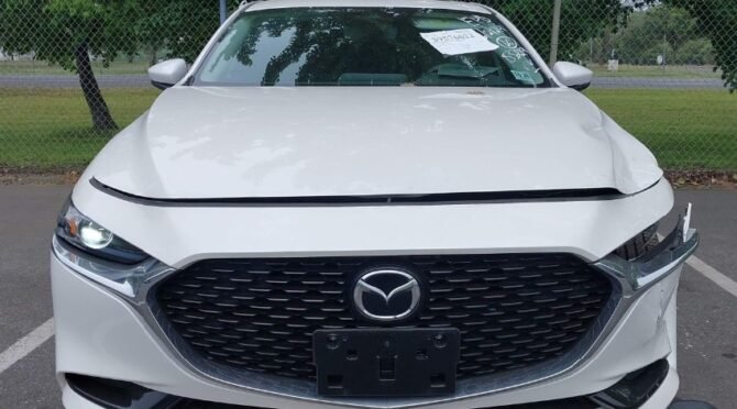 2023 MAZDA 3