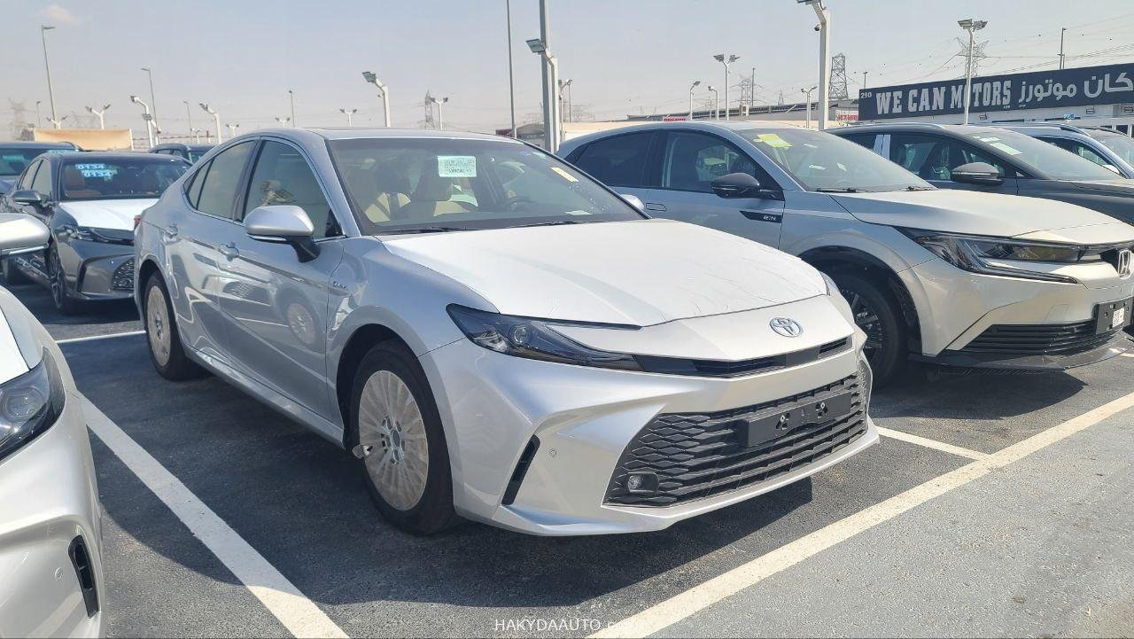 2025 TOYOTA CAMRY E-PLUS | 2.5L HYBRID — 2