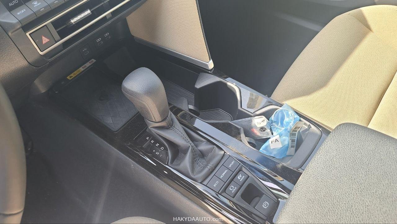 2025 TOYOTA CAMRY E-PLUS | 2.5L HYBRID — 15