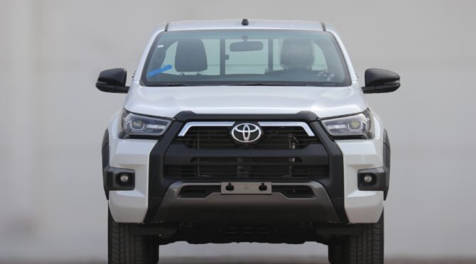 2025 Toyota Hilux Adventure | 4.0L 6AT 4X4