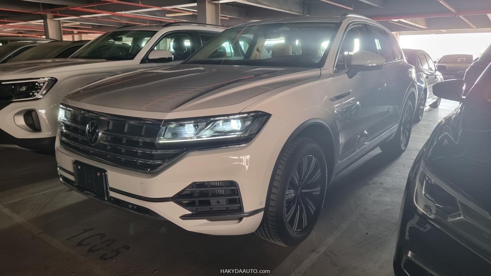 2023 VW TOUAREG ATMOSPHERE PLUS | 3.0L 4X4 — 2