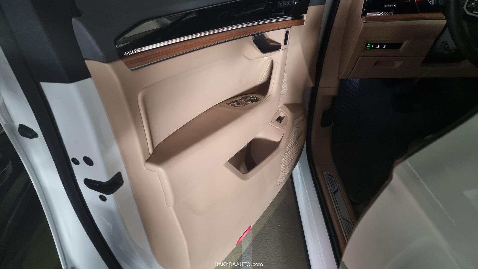 2023 VW TOUAREG ATMOSPHERE PLUS | 3.0L 4X4 — 24