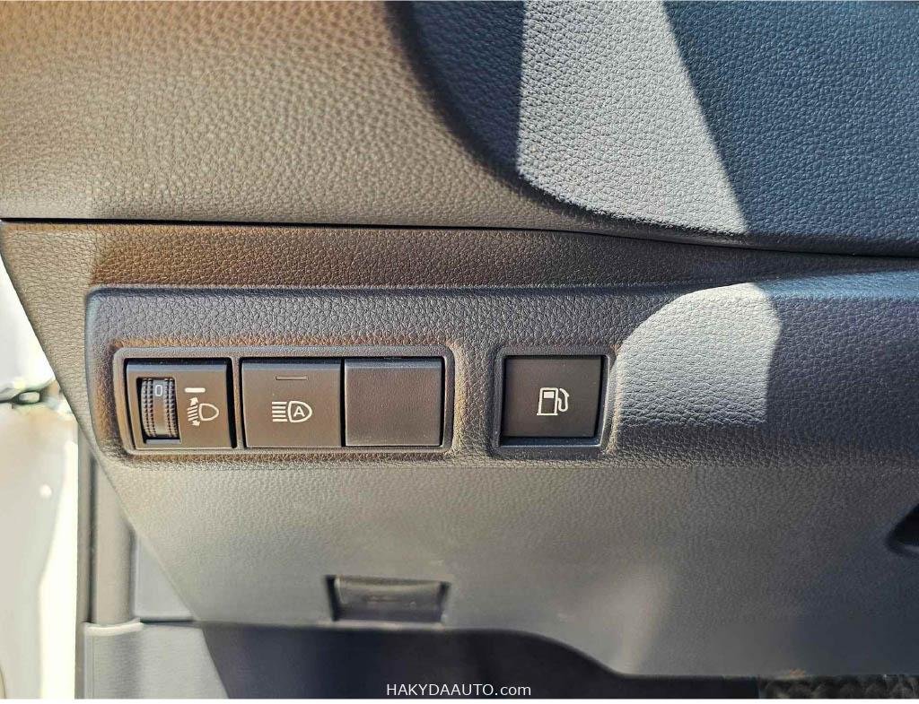 2025 TOYOTA COROLLA ELITE-E 1.8L HYBRID CHINA — 29
