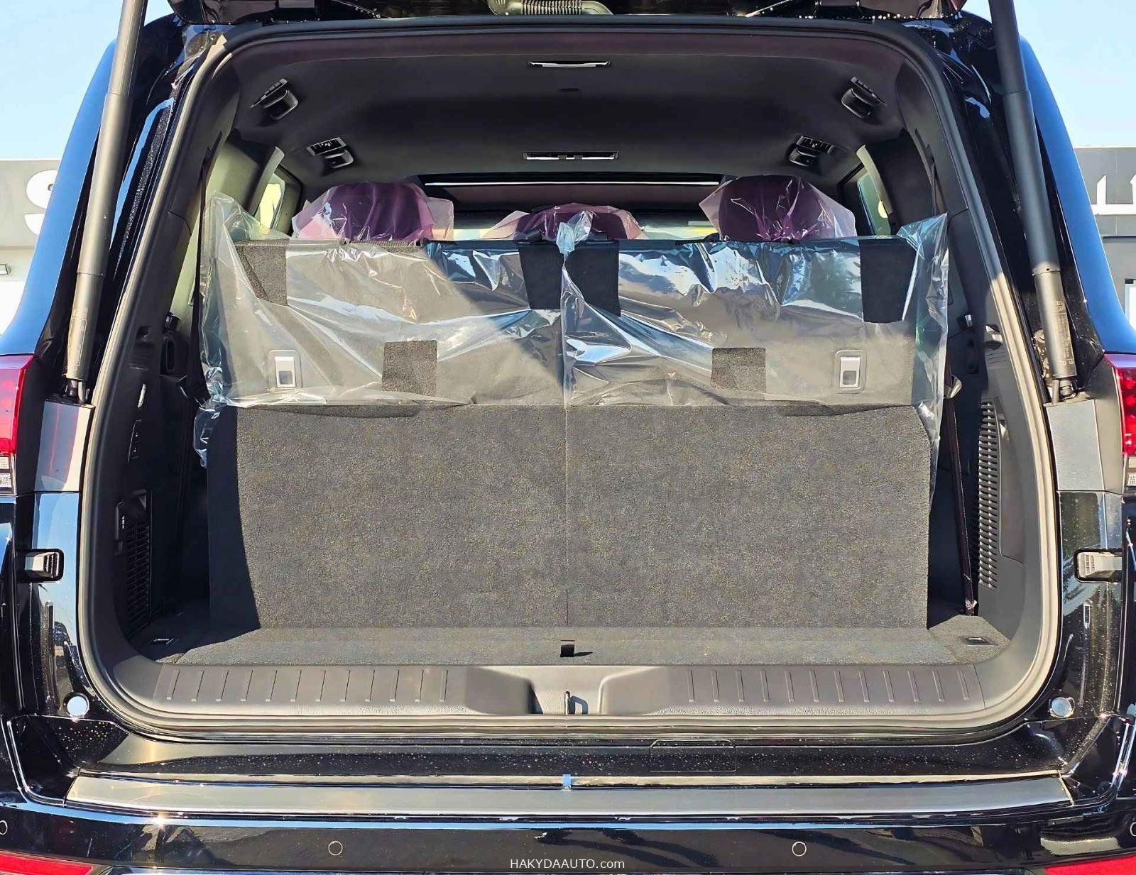 2025 TOYOTA LAND CRUISER 300 VX — 7