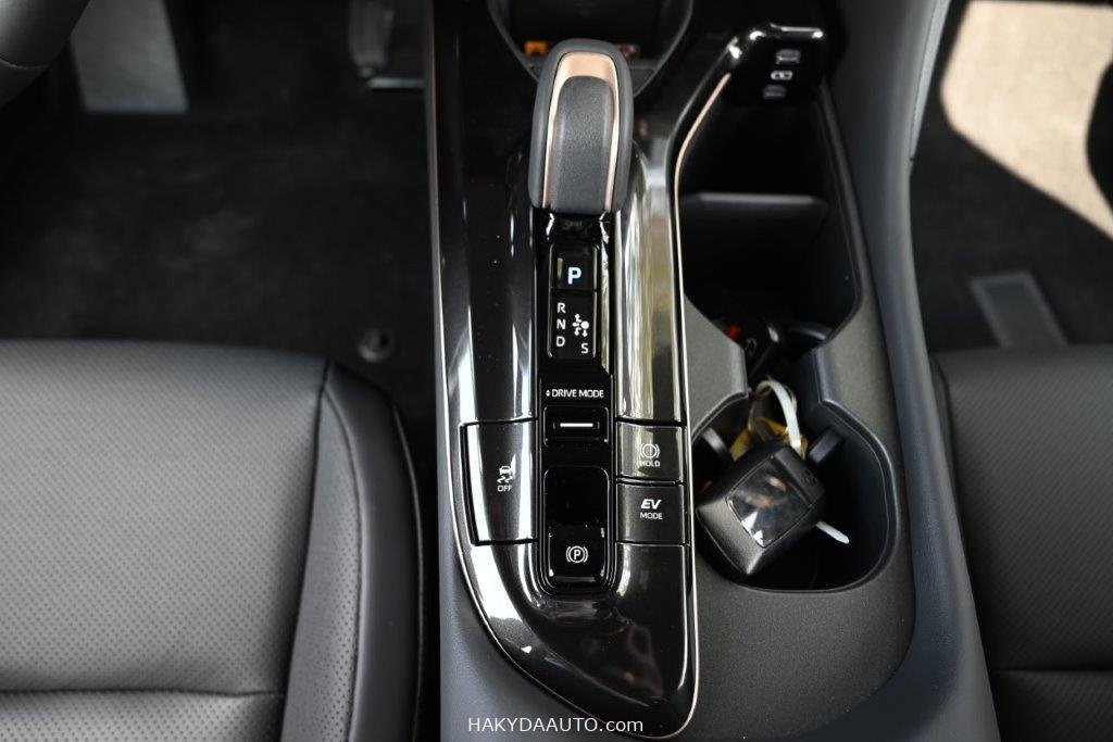 2025 TOYOTA CROWN SIGNIA LIMITED HYBRID 2.5L PETROL AT AWD — 9