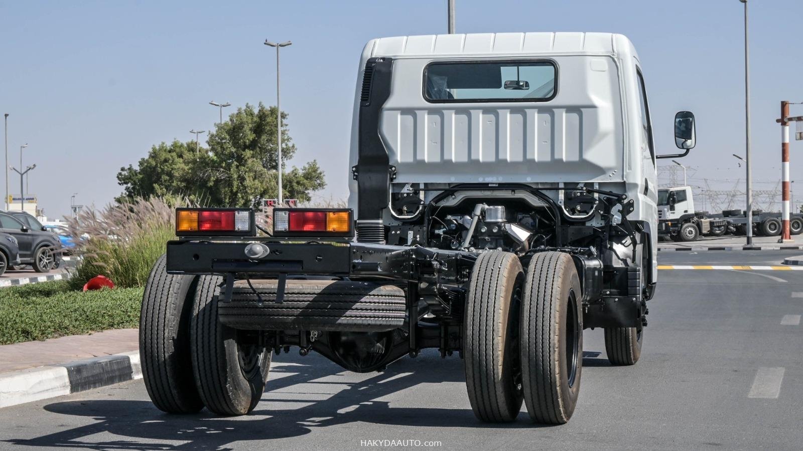 2025 FUSO CANTER 16FT 4.2L DIESEL 170L CHASSIS ABS — 10