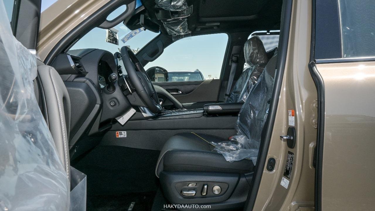 2025 LEXUS LX600 OVERTRAIL 3.5L TT — 30
