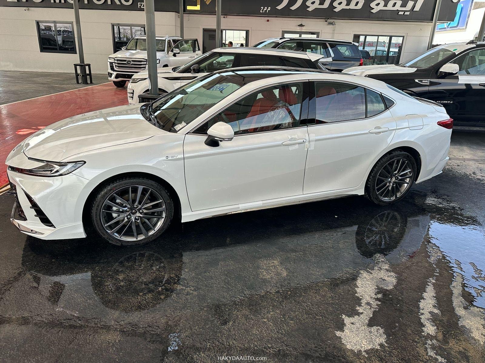 2025 TOYOTA CAMRY SPORT PLUS 2.0L HYBRID — 3