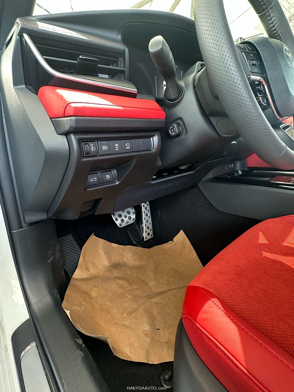 2025 TOYOTA CAMRY SPORT PLUS 2.0L HYBRID — 12