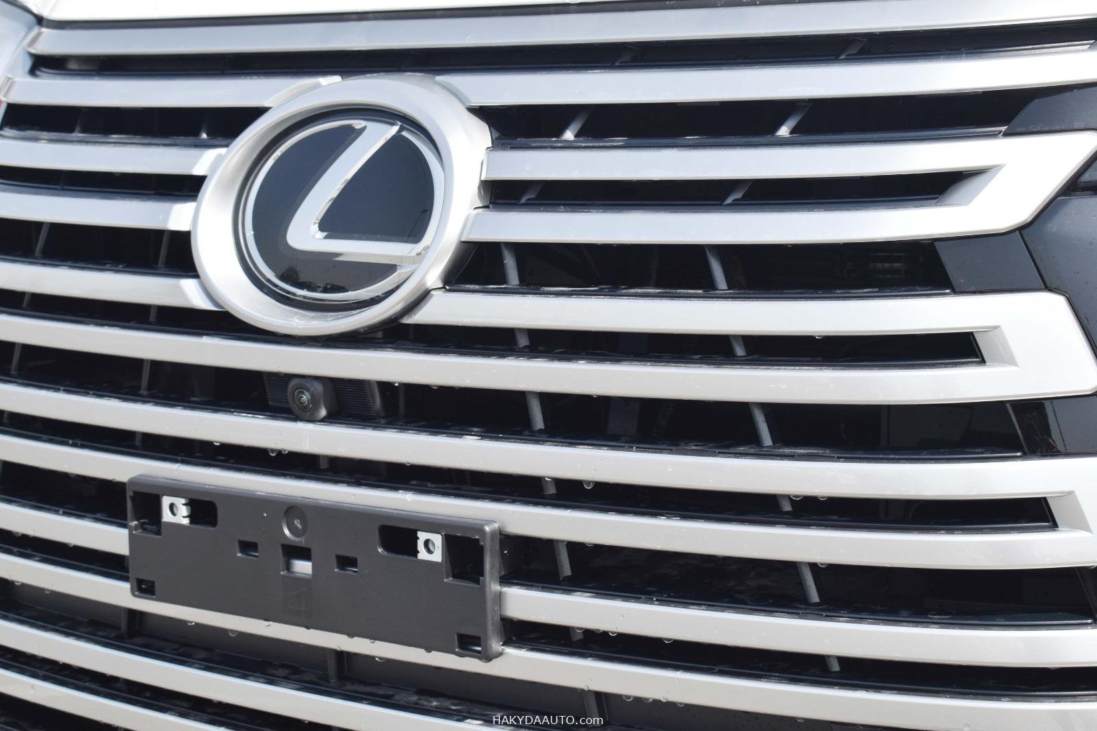2025 LEXUS LX700h 3.5TT HYBRID — 4