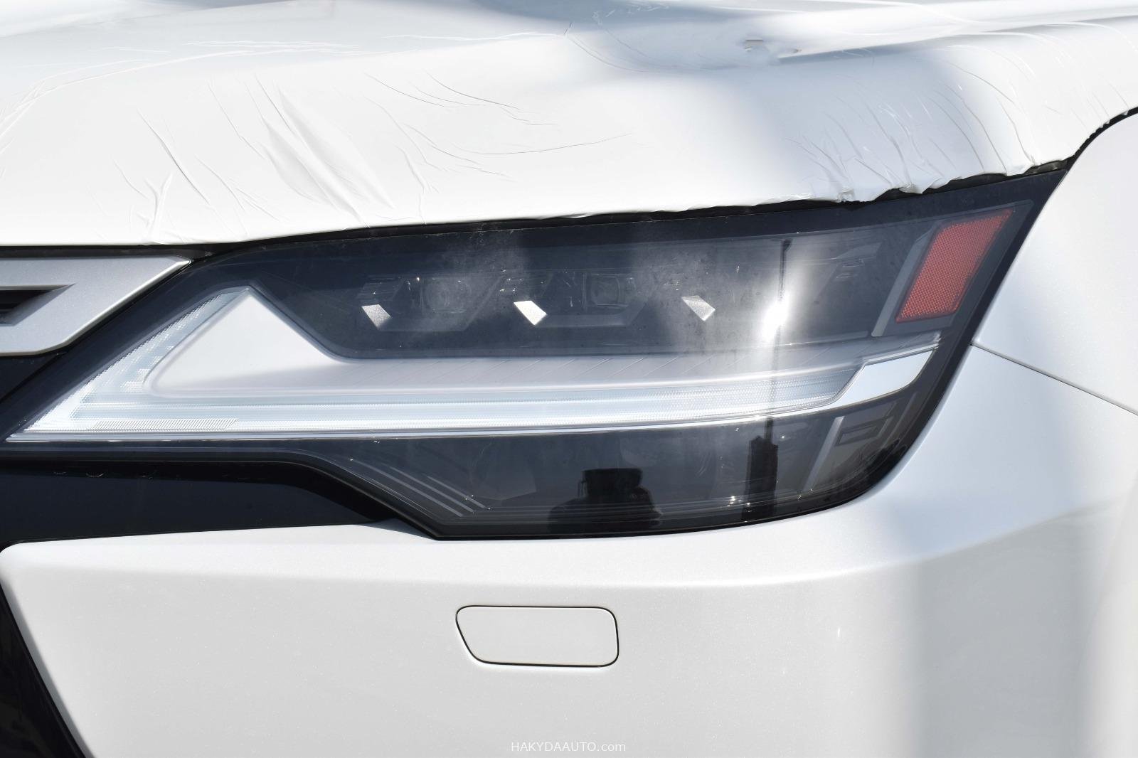 2025 LEXUS LX700h 3.5TT HYBRID — 8