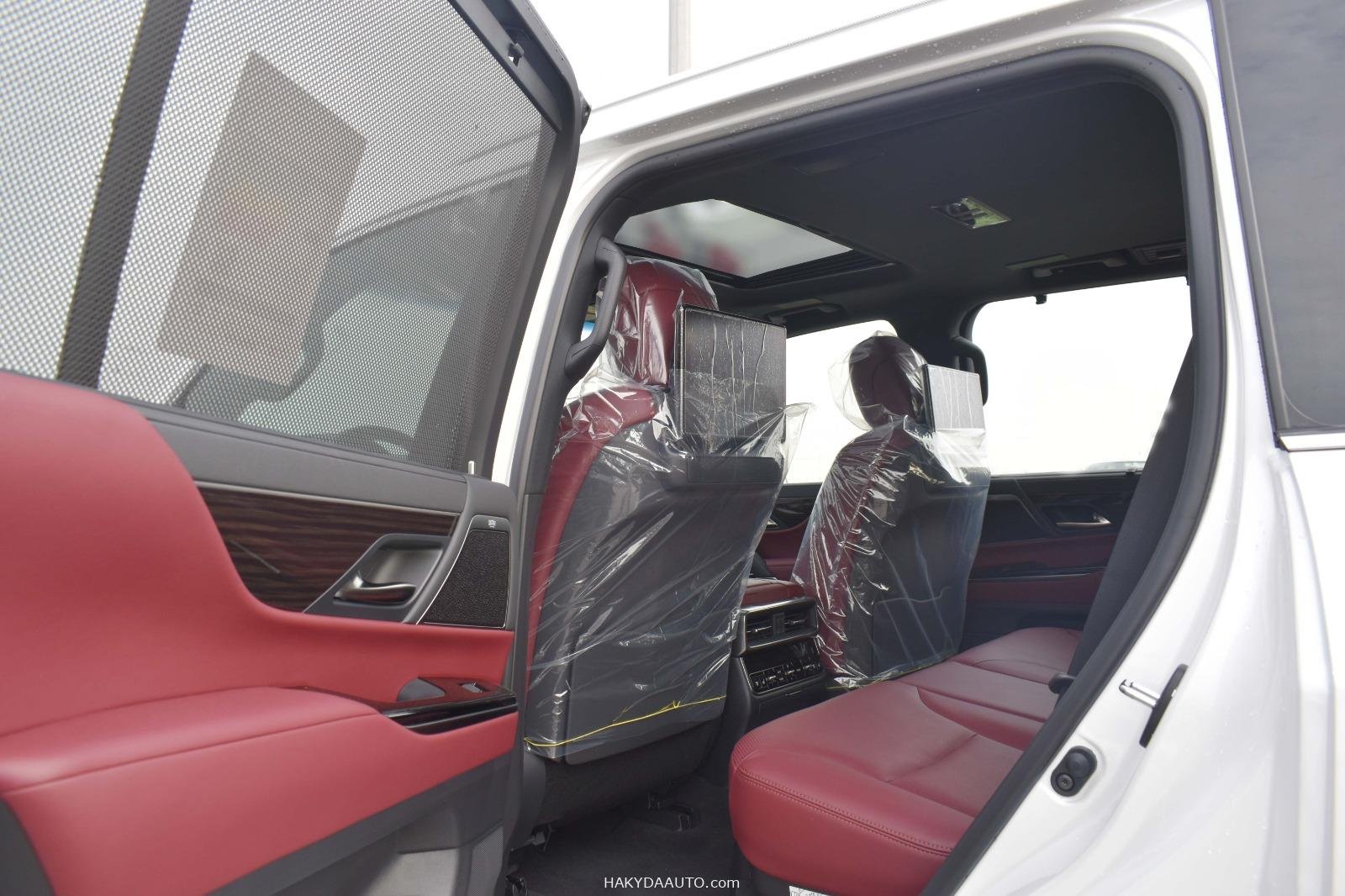 2025 LEXUS LX700h 3.5TT HYBRID — 14