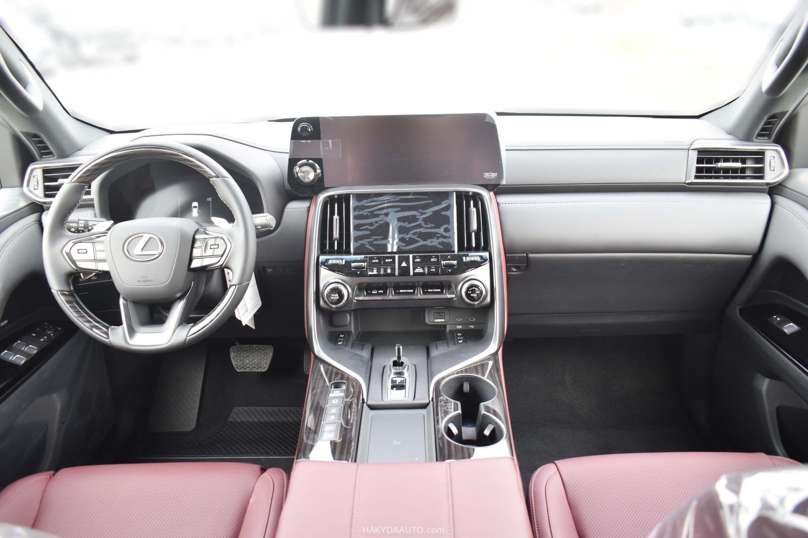 2025 LEXUS LX700h 3.5TT HYBRID — 19