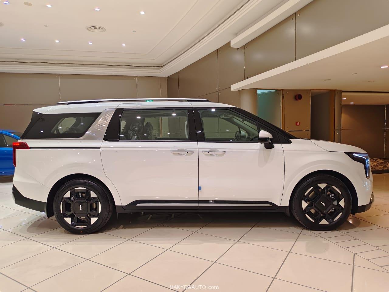 2025/24 KIA CARNIVAL GLS GCC  3.5L V6 — 4