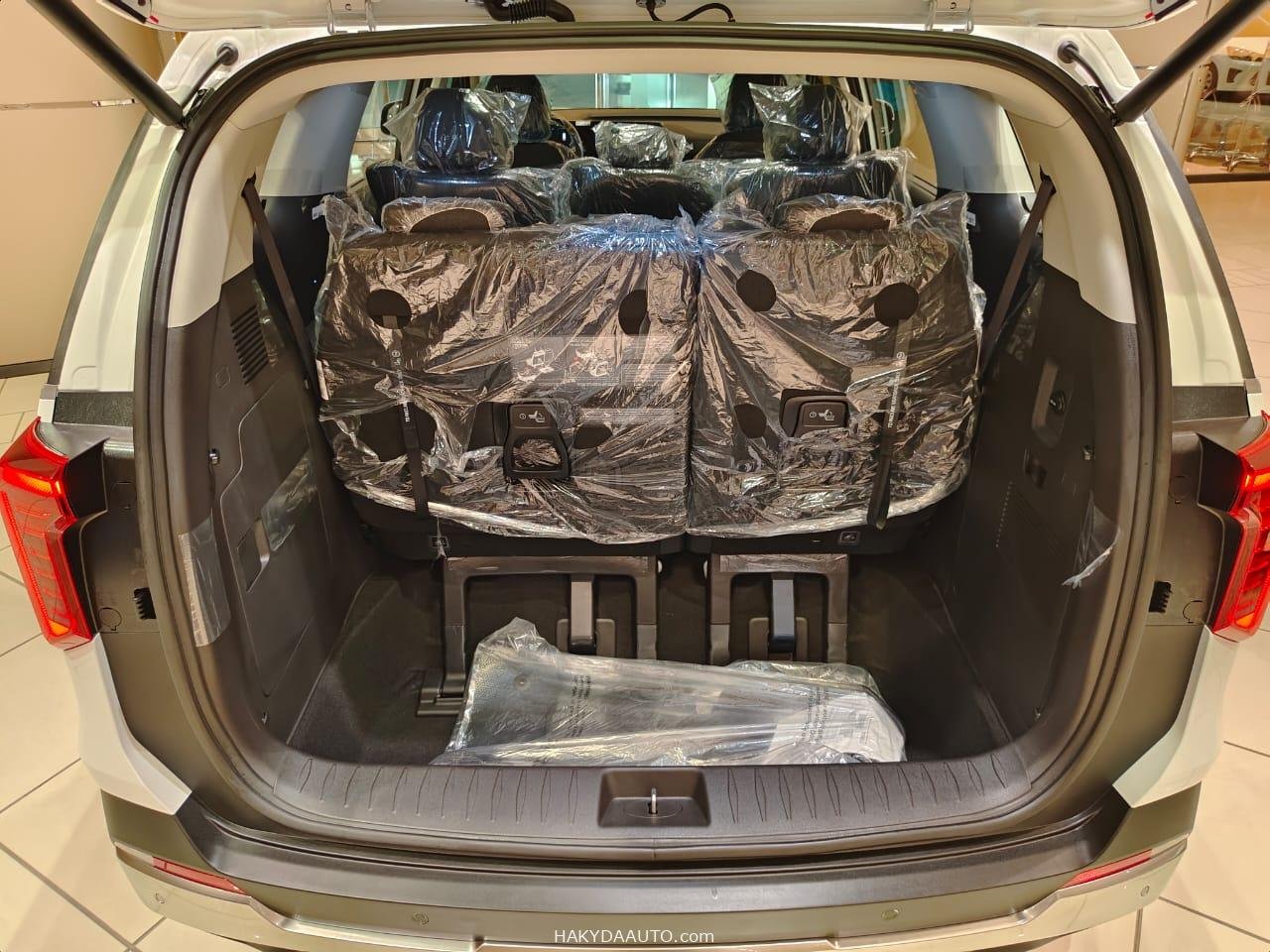 2025/24 KIA CARNIVAL GLS GCC  3.5L V6 — 15