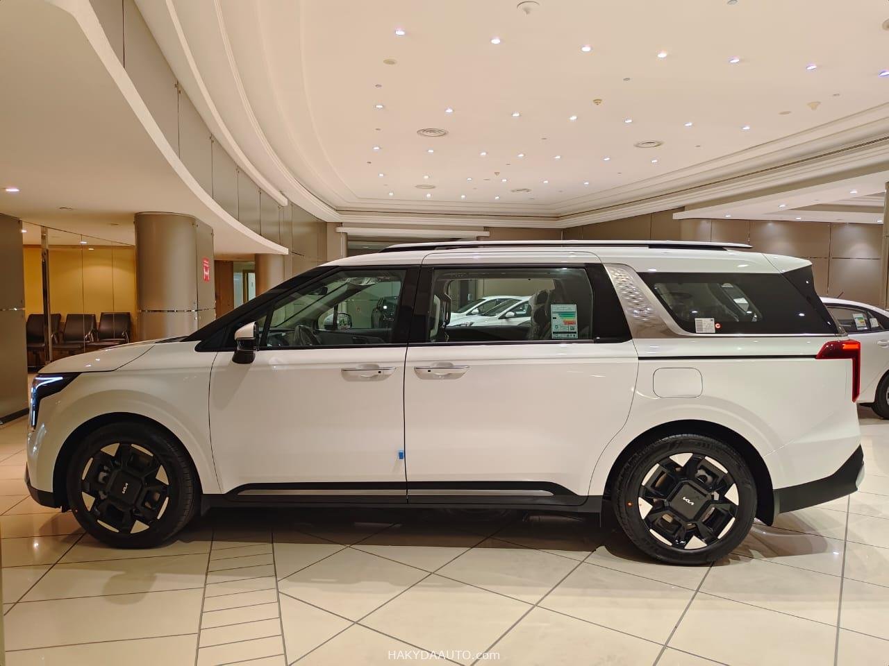 2025/24 KIA CARNIVAL GLS GCC  3.5L V6 — 3
