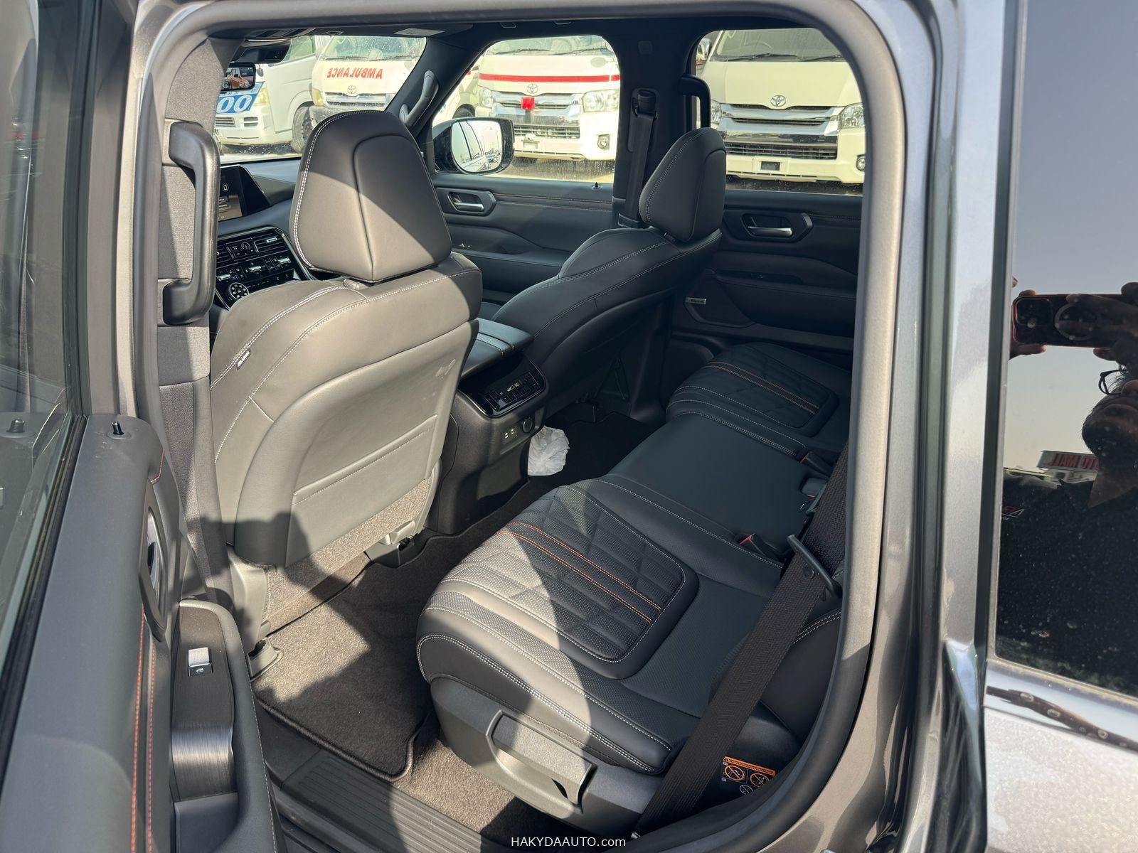 2025 NISSAN ARMADA PRO 4X  3.5L V6 — 22
