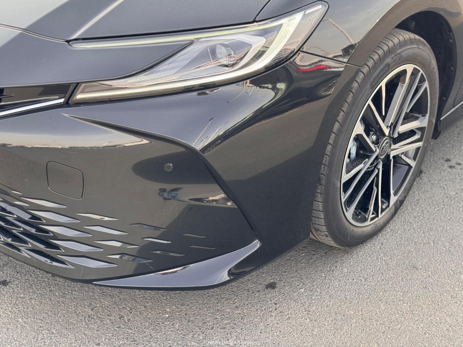 2025 TOYOTA CAMRY HG PREMIUM 2.5L HYBRID — 18