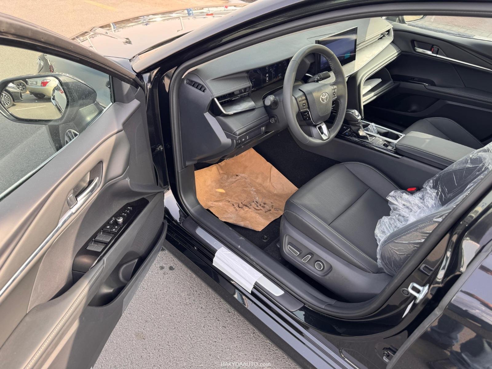 2025 TOYOTA CAMRY HG PREMIUM 2.5L HYBRID — 21