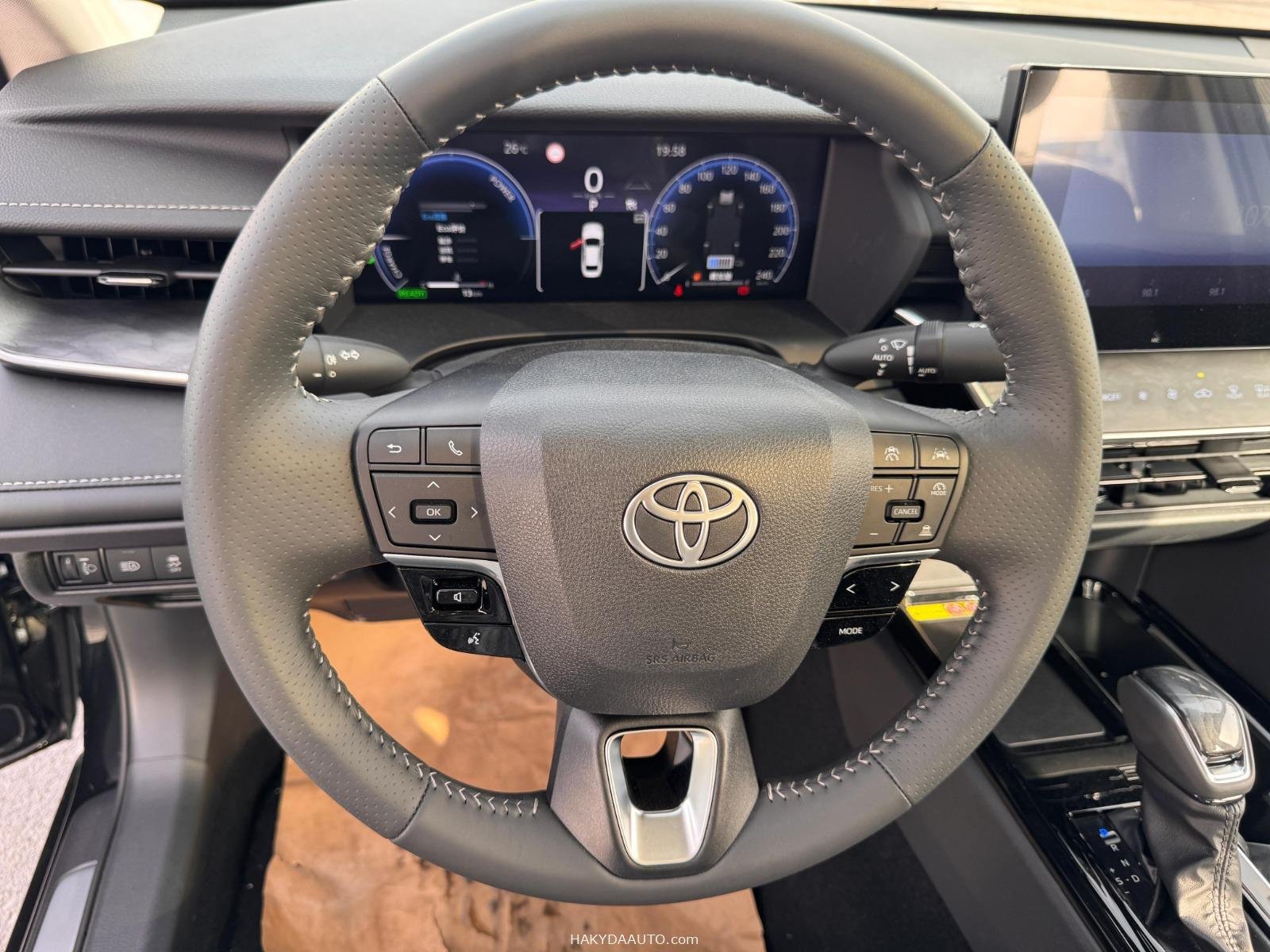 2025 TOYOTA CAMRY HG PREMIUM 2.5L HYBRID — 26