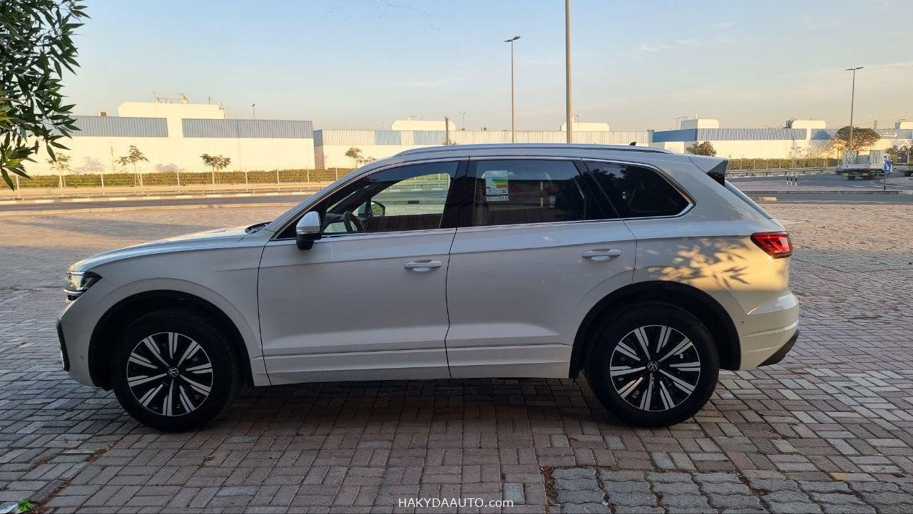 2025 VW TOUAREG ELEGANCE PLUS | 3.0T V6 AWD — 4