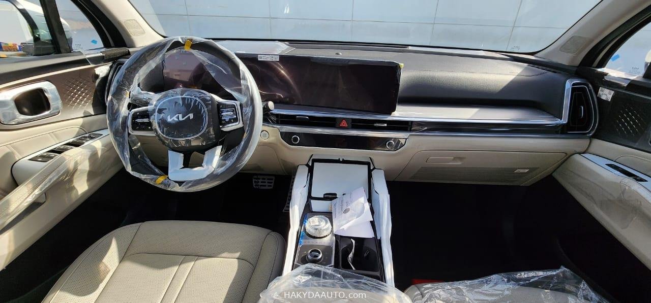 2025 KIA SORENTO GLS 3.5L 4X4 GCC — 28