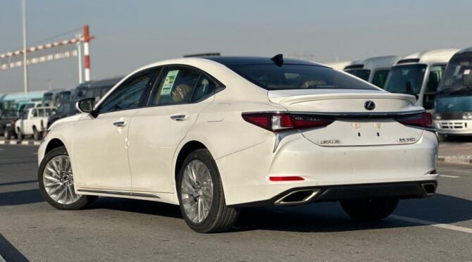 2025 LEXUS ES350 SIGNET 3.5L V6