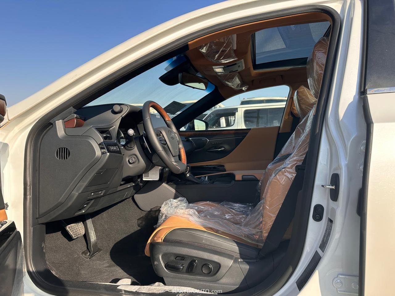 2025 LEXUS ES350 SIGNET 3.5L V6 — 11