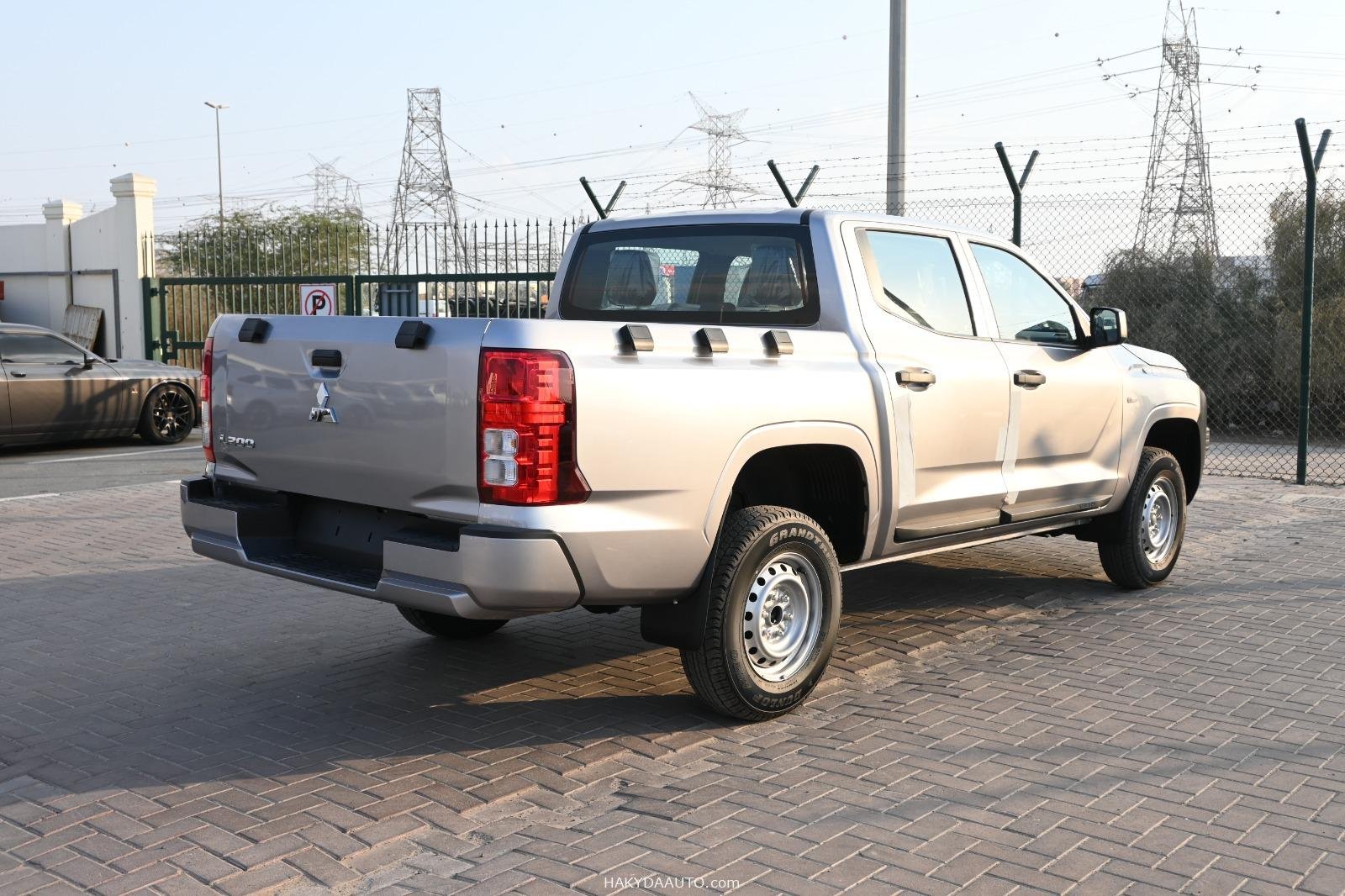 2025 MITSUBISHI L200 STANDART 2.4L PETROL MANUAL 4X4 — 6