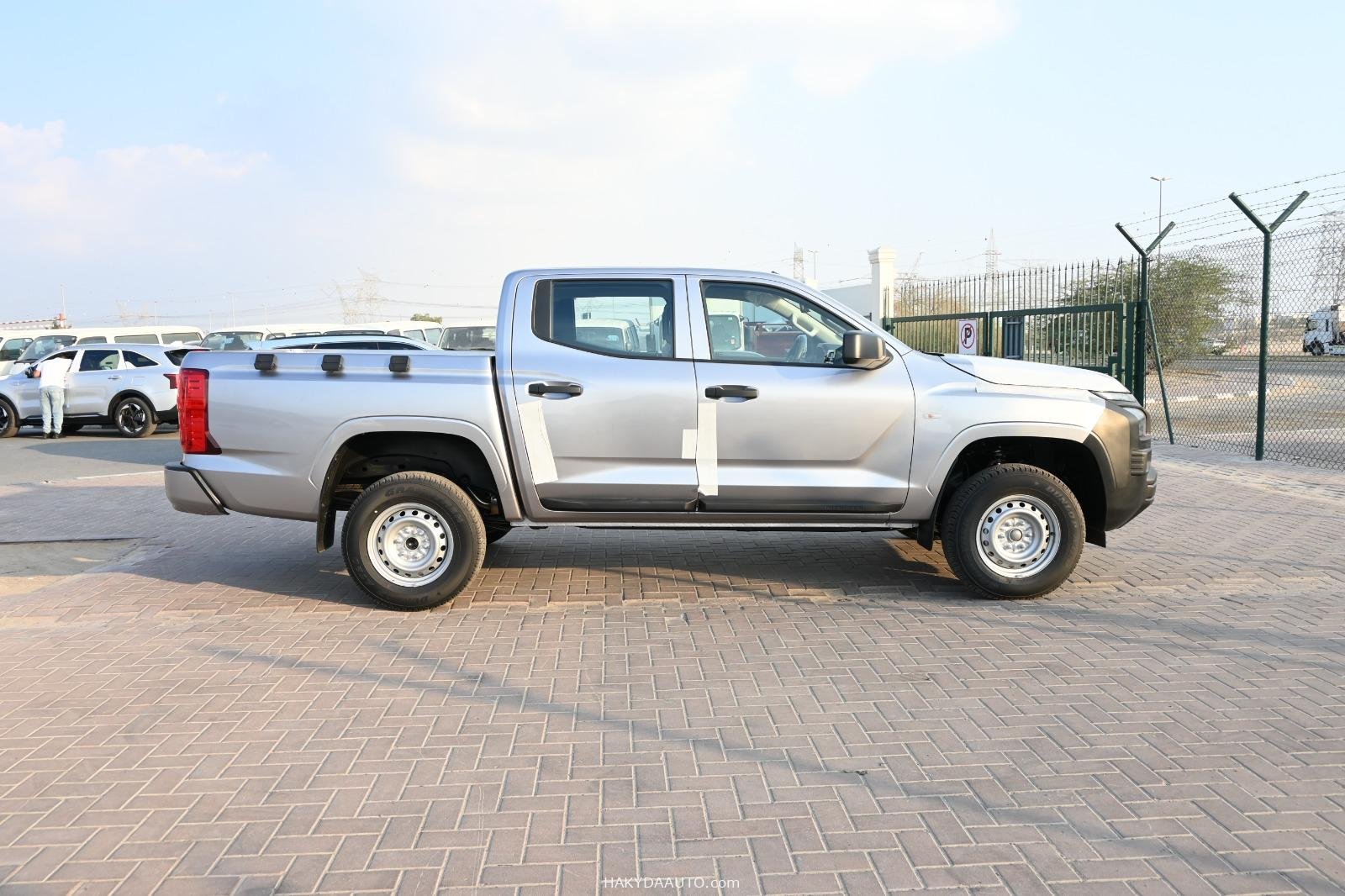 2025 MITSUBISHI L200 STANDART 2.4L PETROL MANUAL 4X4 — 7