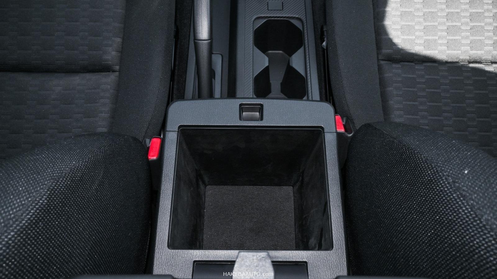 2025 MITSUBISHI L200 MID OPTION ЕВРО 5 | 2.4L PETROL MANUAL 4X4 — 24