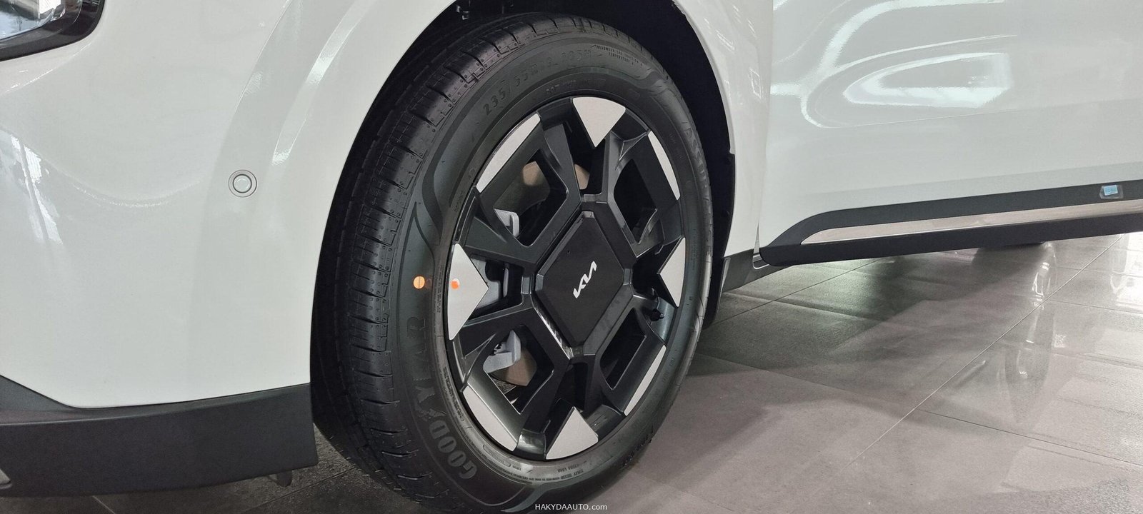 2025 KIA CARNIVAL GLS | 3.5L V6  (максимальная) — 3