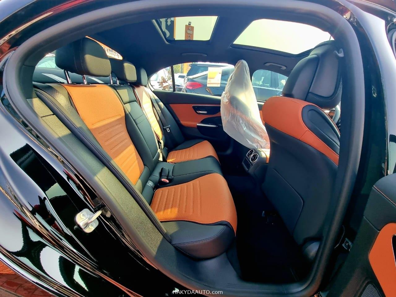 2025 MERCEDES-BENZ C200 AMG | 1.5T i4 — 12