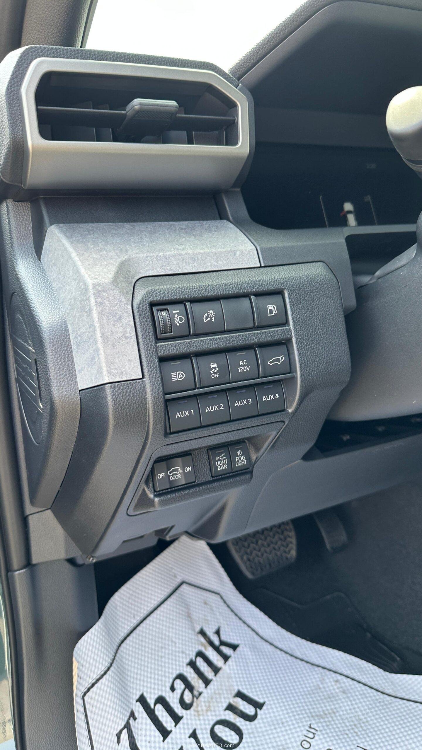 2025 TOYOTA 4RUNNER TRAILHUNTER  2.4T I-FORCE MAX — 7