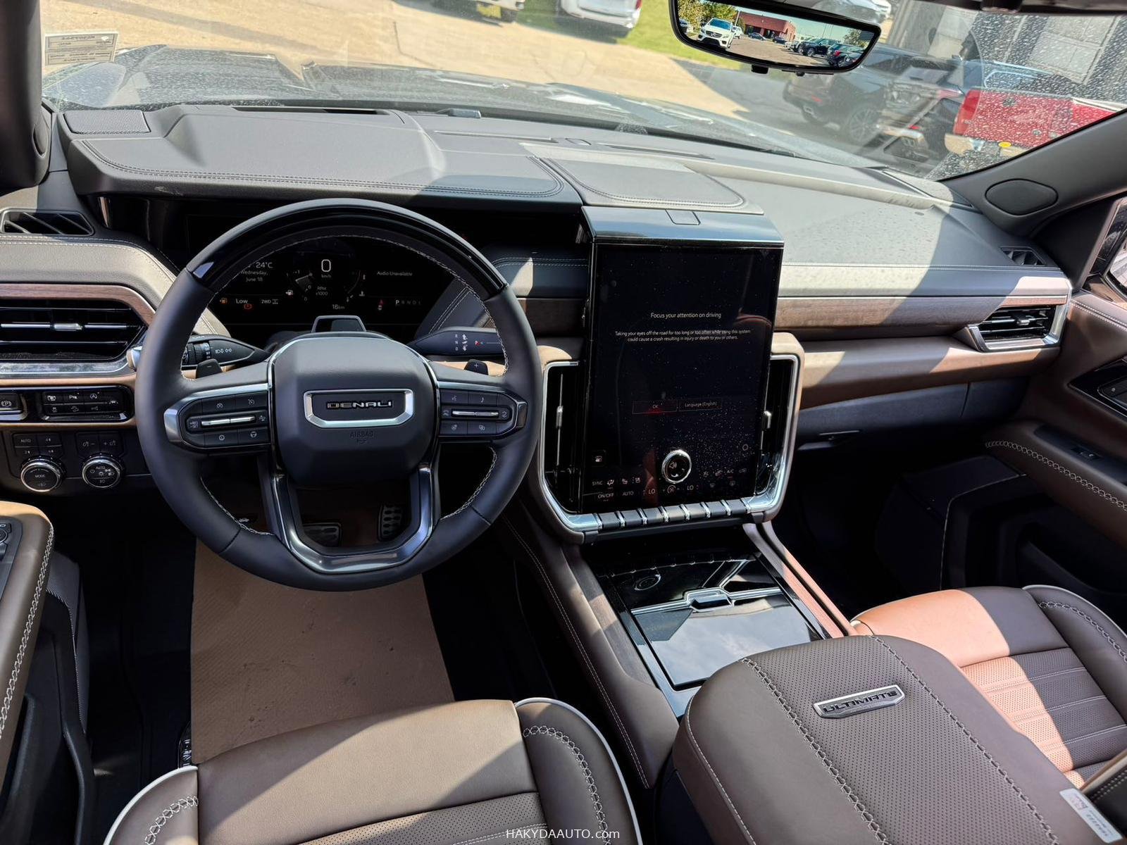 2025 GMC YUKON XL DENALI ULTIMATE — 5