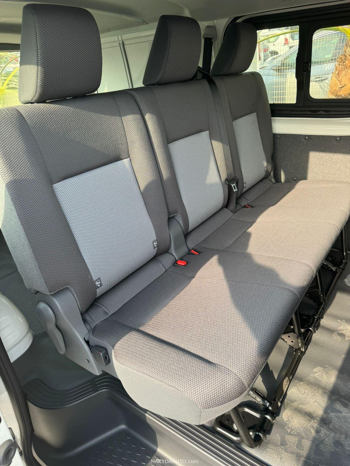 2025 TOYOTA HIACE DX SEMI PANEL VAN LOW ROOF 3.5L MT | W/O REAR HEATER, REAR 3 POINT SEATBELT — 7