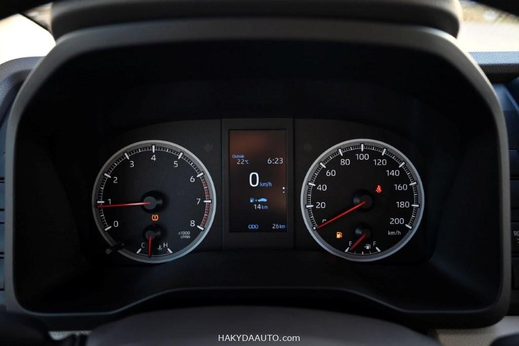 2025 TOYOTA HIACE GL PASSENGER 3.5L MT | W/O ALLOY WHEELS — 24
